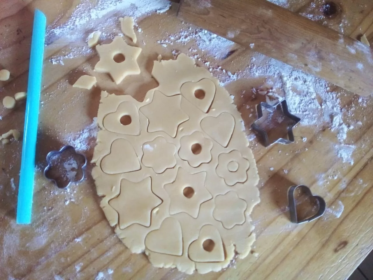 Rolled dough with cutter